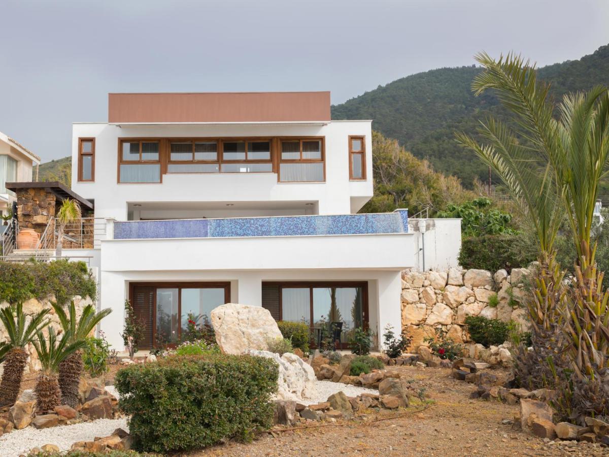 Villa Karavi Pomos Exterior foto